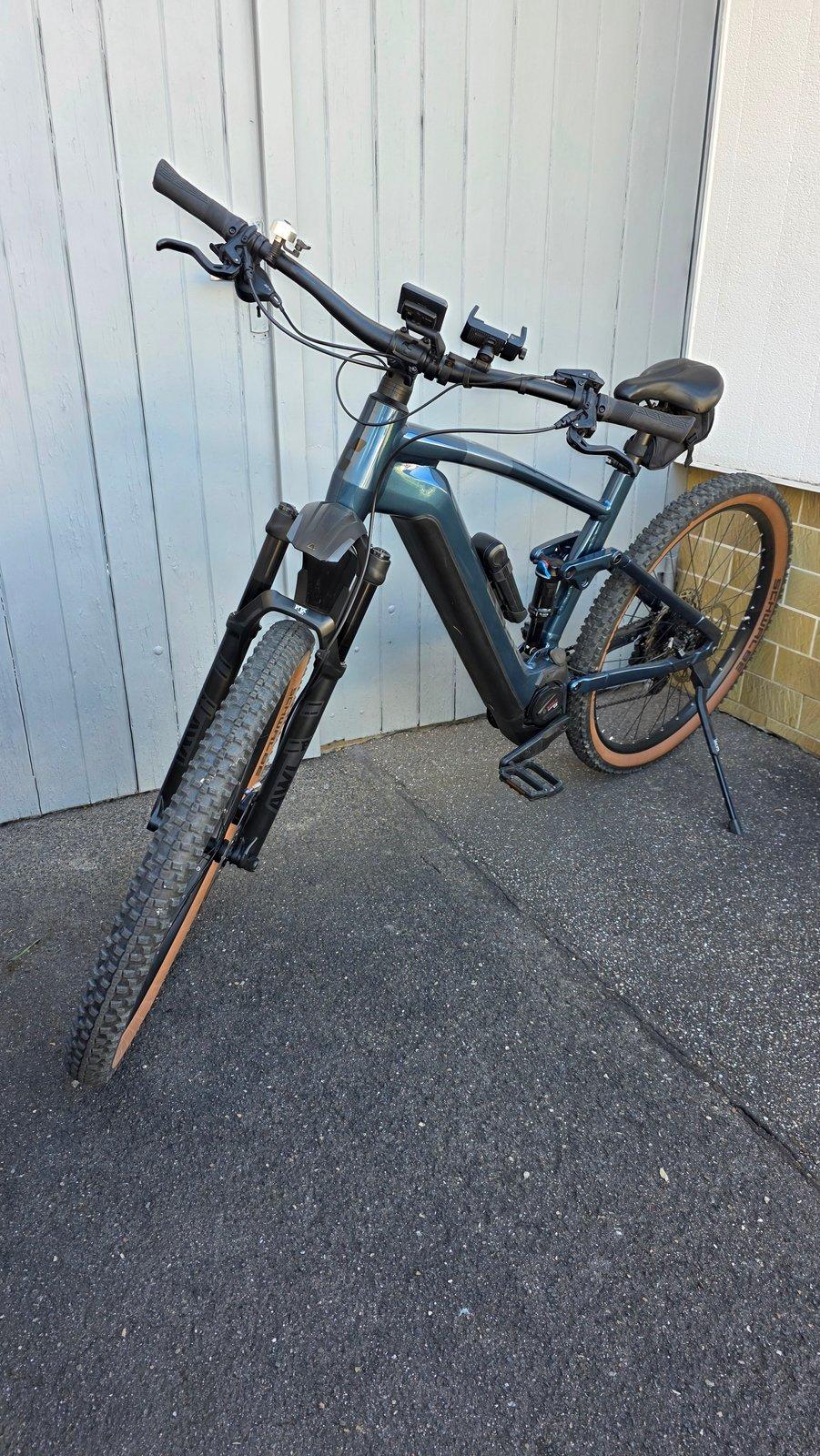 Cube Stereo Hybrid Fully 2